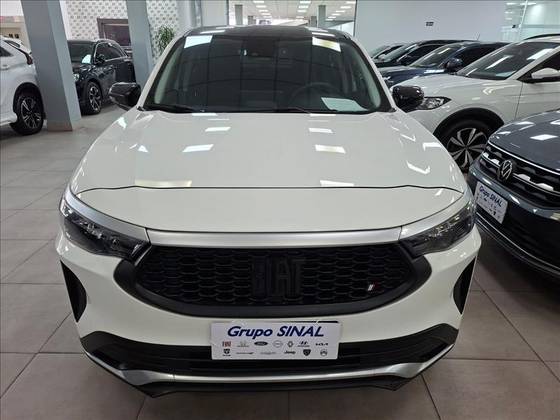 FIAT FASTBACK 1.0 TURBO 200 HYBRID AUDACE CVT FIAT FASTBACK 1.0 TURBO 200 HYBRID AUDACE CVT